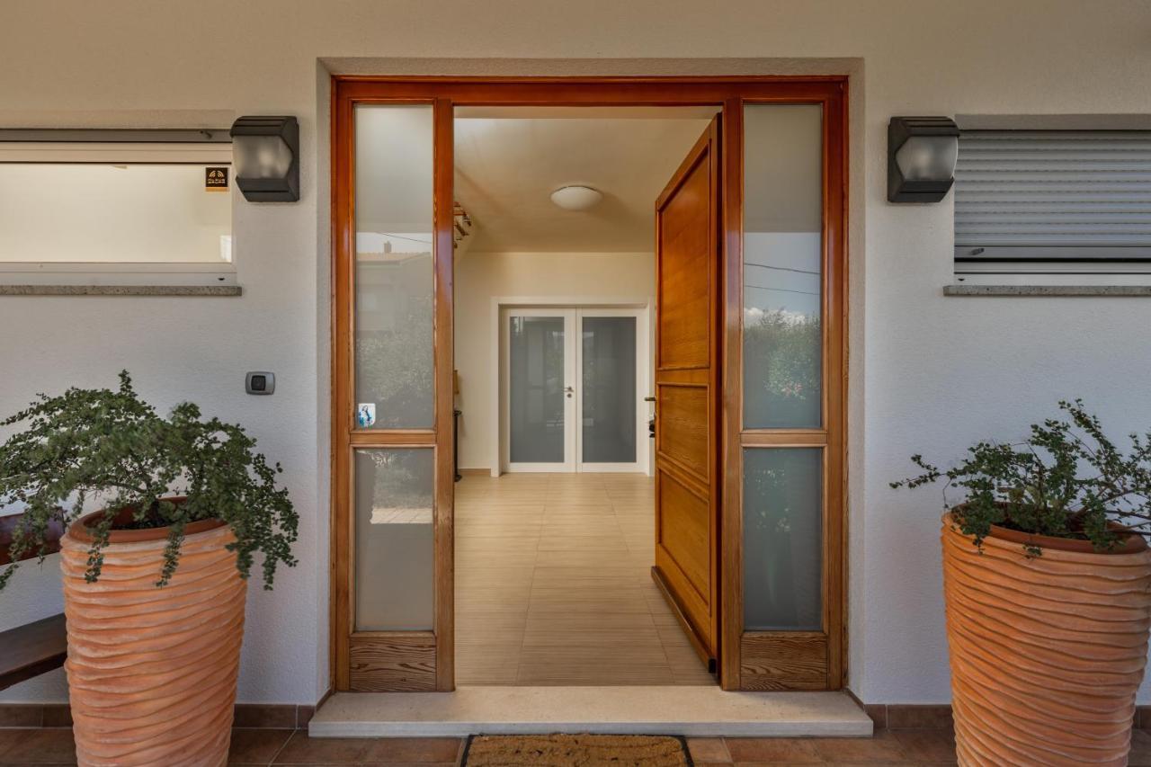 Terra Magica Deluxe Apartment Or Room With Private Parking, Terrace And Sea View Rijeka Exterior foto